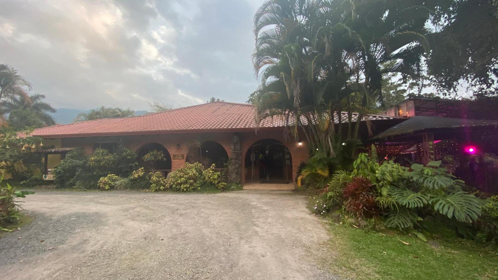 Hotel Boutique Casona Del Cafetal And Lakeside Restaurant Cachi Exterior photo